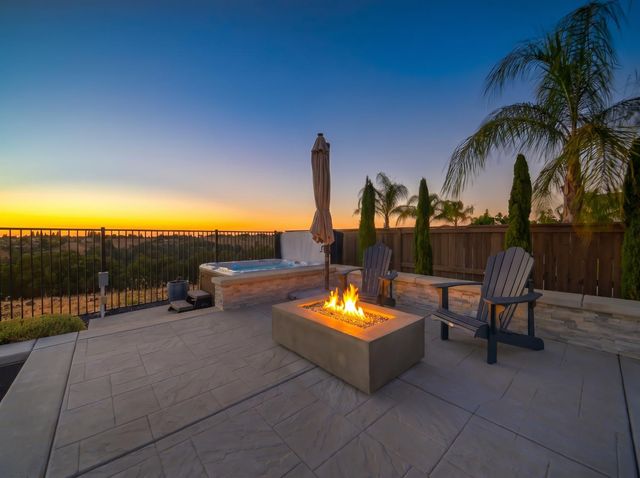 3918 Skyline Dr, Rocklin, CA 95677