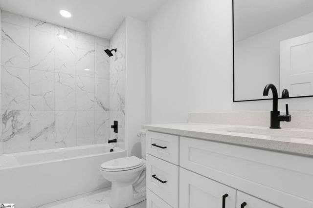 432 Ambiance Court, Spartanburg, SC 29301