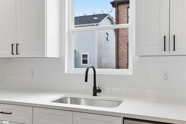 432 Ambiance Court, Spartanburg, SC 29301