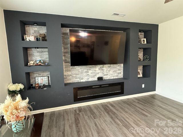 129 Mooring Drive, Statesville, NC 28677