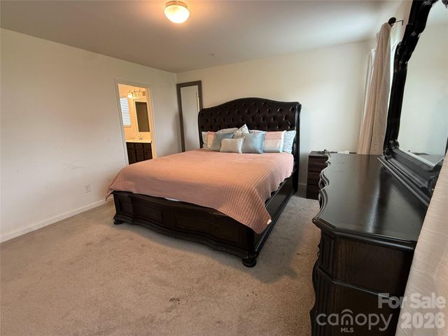 129 Mooring Drive, Statesville, NC 28677