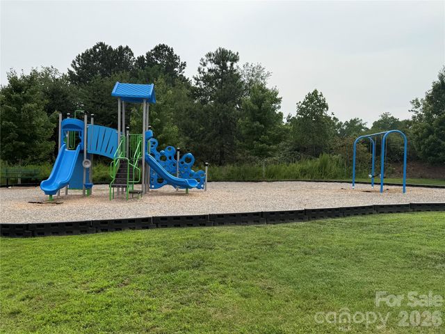 129 Mooring Drive, Statesville, NC 28677