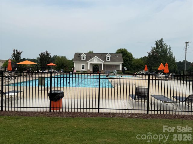 129 Mooring Drive, Statesville, NC 28677