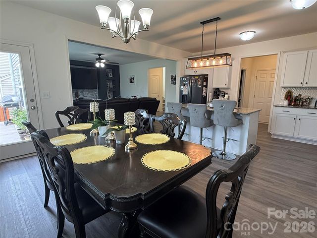 129 Mooring Drive, Statesville, NC 28677
