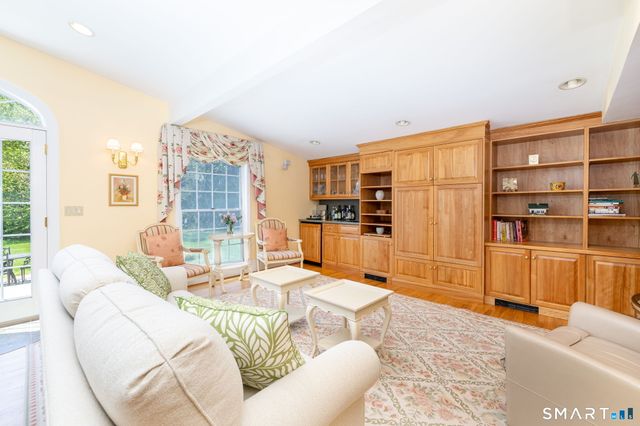 49 Wakeley Road, Newington, CT 06111
