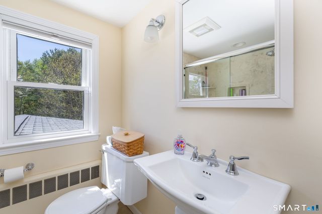 49 Wakeley Road, Newington, CT 06111