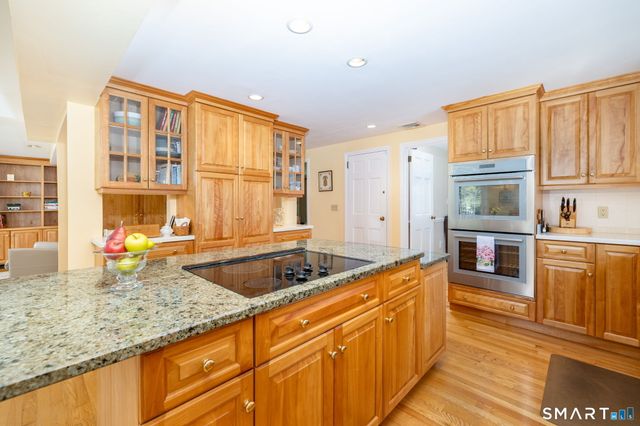 49 Wakeley Road, Newington, CT 06111