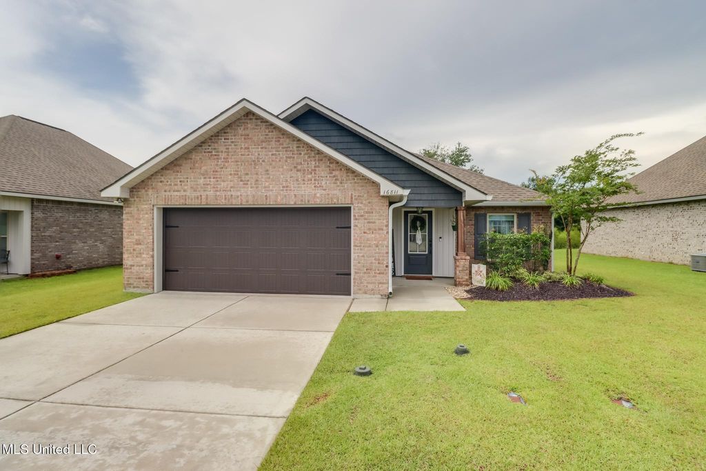 16811 Desmare Street, Gulfport, MS 39503