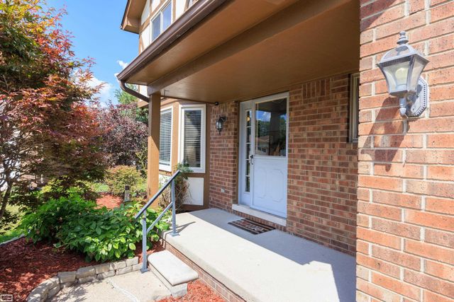 34346 Claudia Court, Sterling Heights, MI 48310