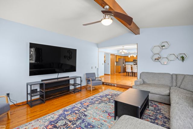 34346 Claudia Court, Sterling Heights, MI 48310