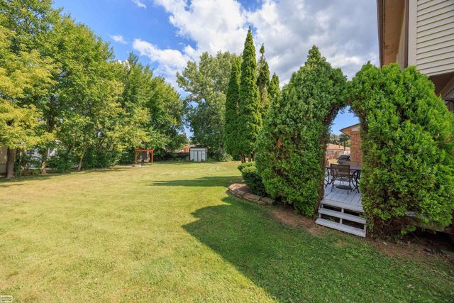 34346 Claudia Court, Sterling Heights, MI 48310