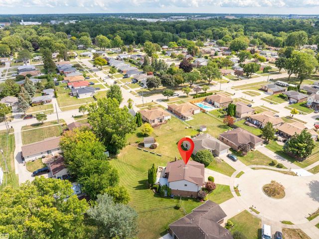 34346 Claudia Court, Sterling Heights, MI 48310