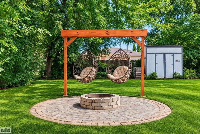 34346 Claudia Court, Sterling Heights, MI 48310