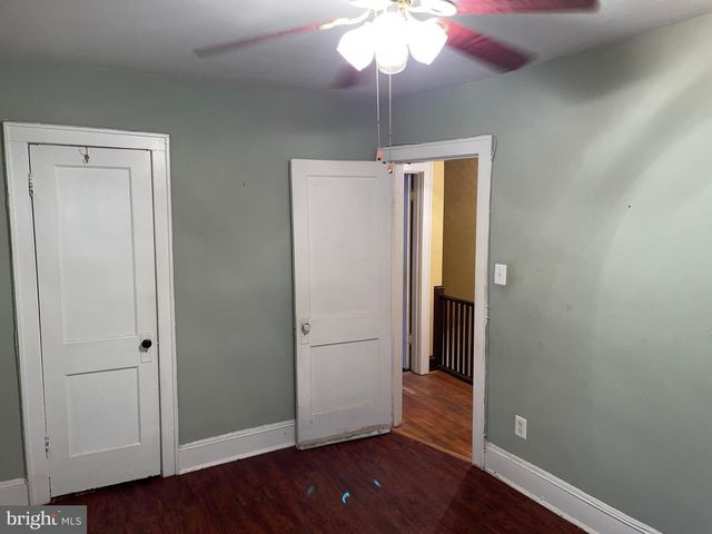 504 23RD PL NE, Washington, DC 20002