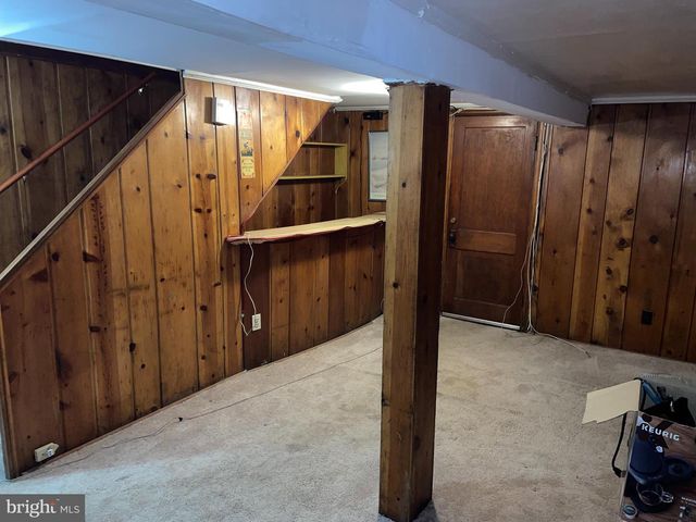 504 23RD PL NE, Washington, DC 20002