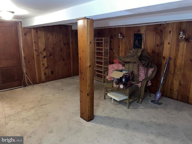 504 23RD PL NE, Washington, DC 20002