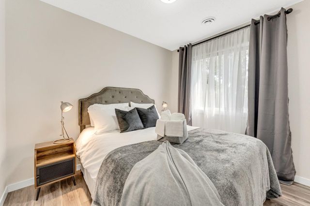 5621 31st Avenue S, Minneapolis, MN 55417