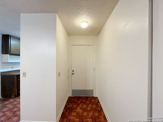 117 Meadow Way, Converse, TX 78109