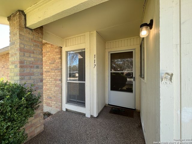 117 Meadow Way, Converse, TX 78109