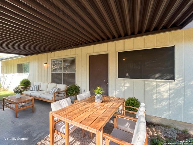 117 Meadow Way, Converse, TX 78109