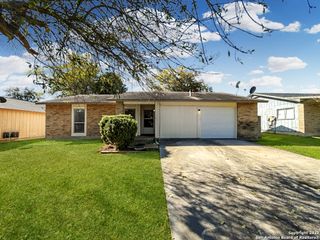 117 Meadow Way, Converse, TX 78109