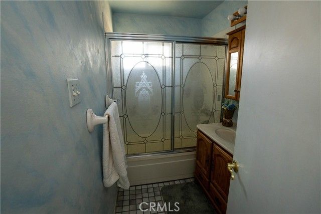 20783 Shawnee Road, Apple Valley, CA 92308