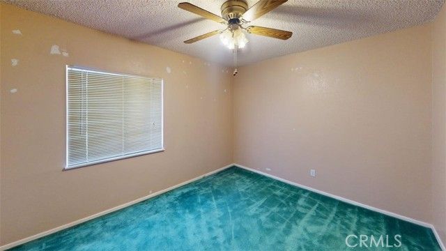 20783 Shawnee Road, Apple Valley, CA 92308