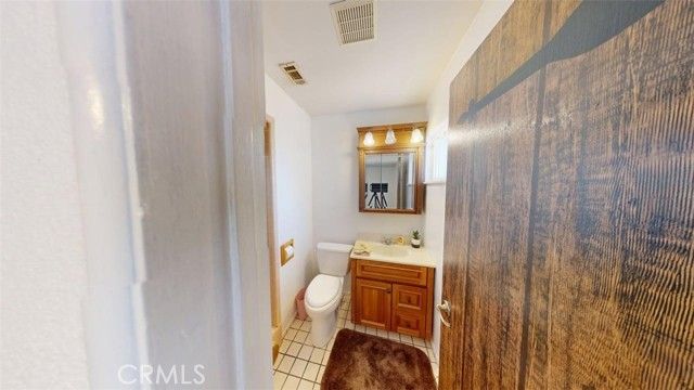 20783 Shawnee Road, Apple Valley, CA 92308