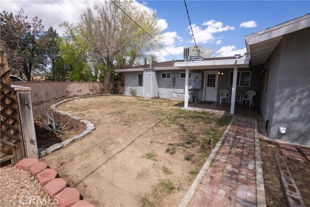 20783 Shawnee Road, Apple Valley, CA 92308