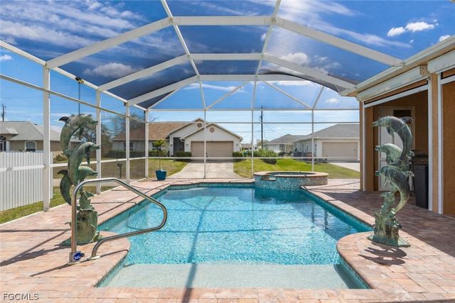 2415 NE 22nd AVE, Cape Coral, FL 33909