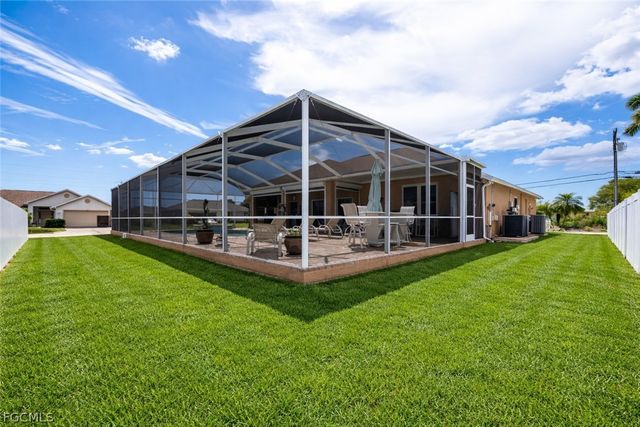 2415 NE 22nd AVE, Cape Coral, FL 33909