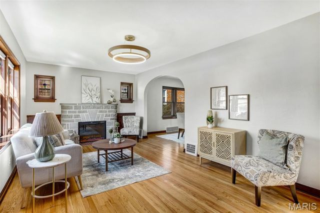 9018 Kathleen Avenue, Wilbur Park, MO 63123