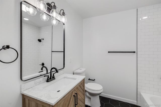 11314 Hazelton, Redford Charter Township, MI 48239