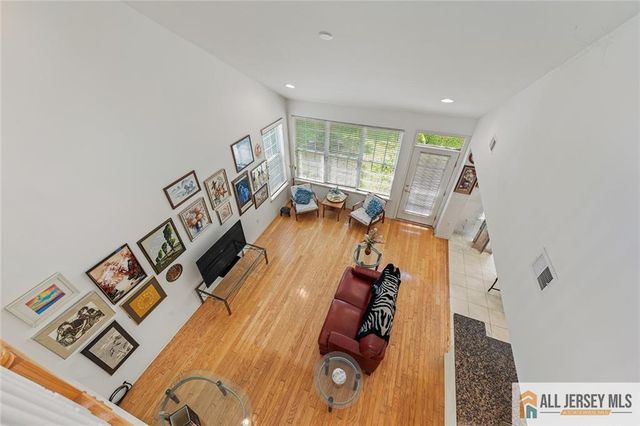 95 Crescent Way 95, Monroe, NJ 08831