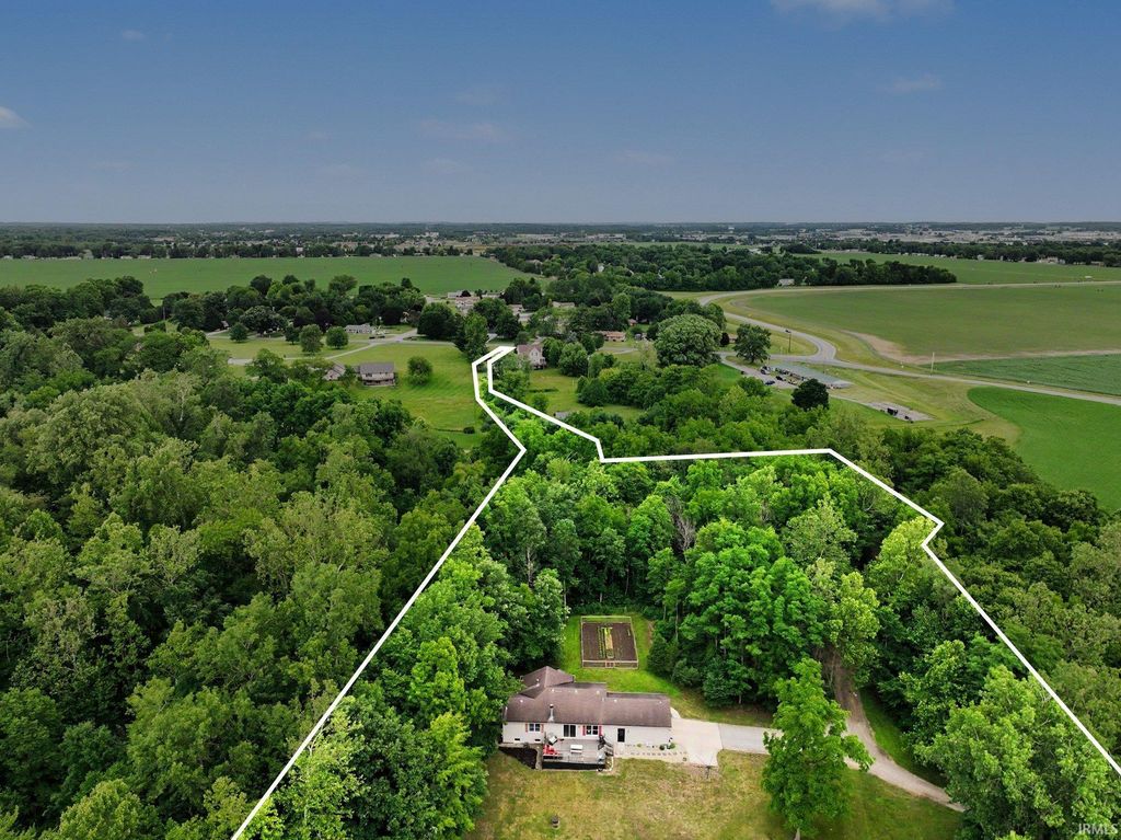 18400 County Road 42, Goshen, IN 46526