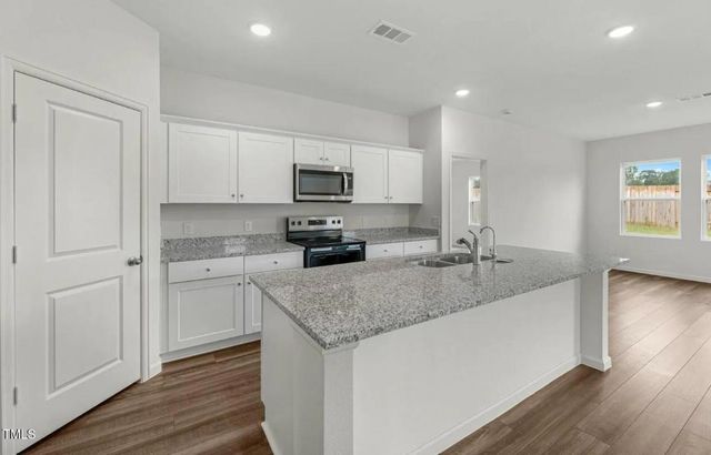 748 Shepard Rock Drive, Zebulon, NC 27597