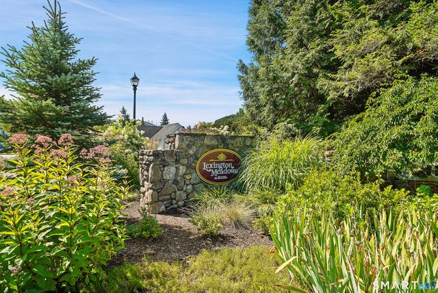 1001 Lexington Boulevard 1001, Bethel, CT 06801