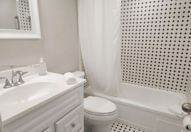 1731 SE 15th St 406, Fort Lauderdale, FL 33316