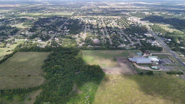 1003 Ovilla Road, Red Oak, TX 75125