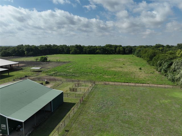 1003 Ovilla Road, Red Oak, TX 75125