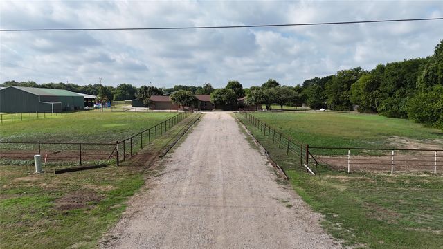 1003 Ovilla Road, Red Oak, TX 75125