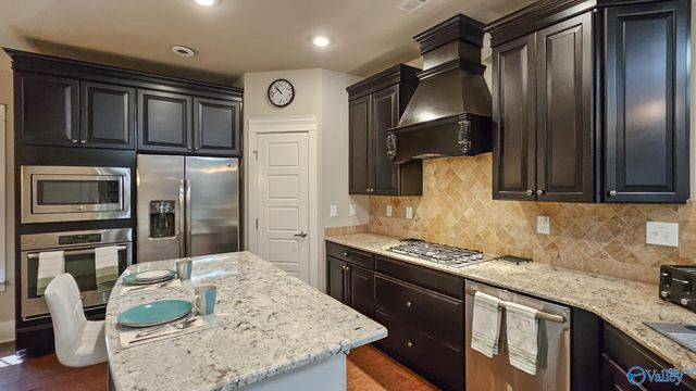 20 Cypress Grove Lane, Huntsville, AL 35824