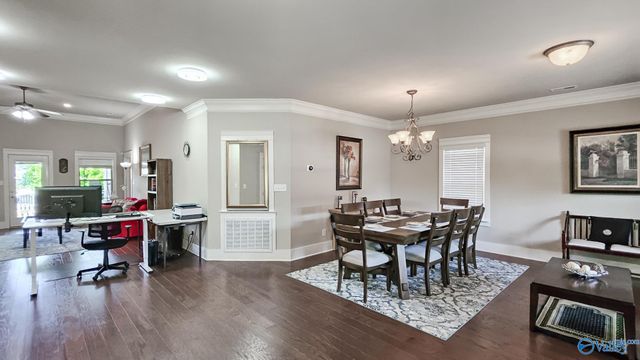 20 Cypress Grove Lane, Huntsville, AL 35824