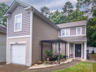 6331 Ganso Lane, Charlotte, NC 28214
