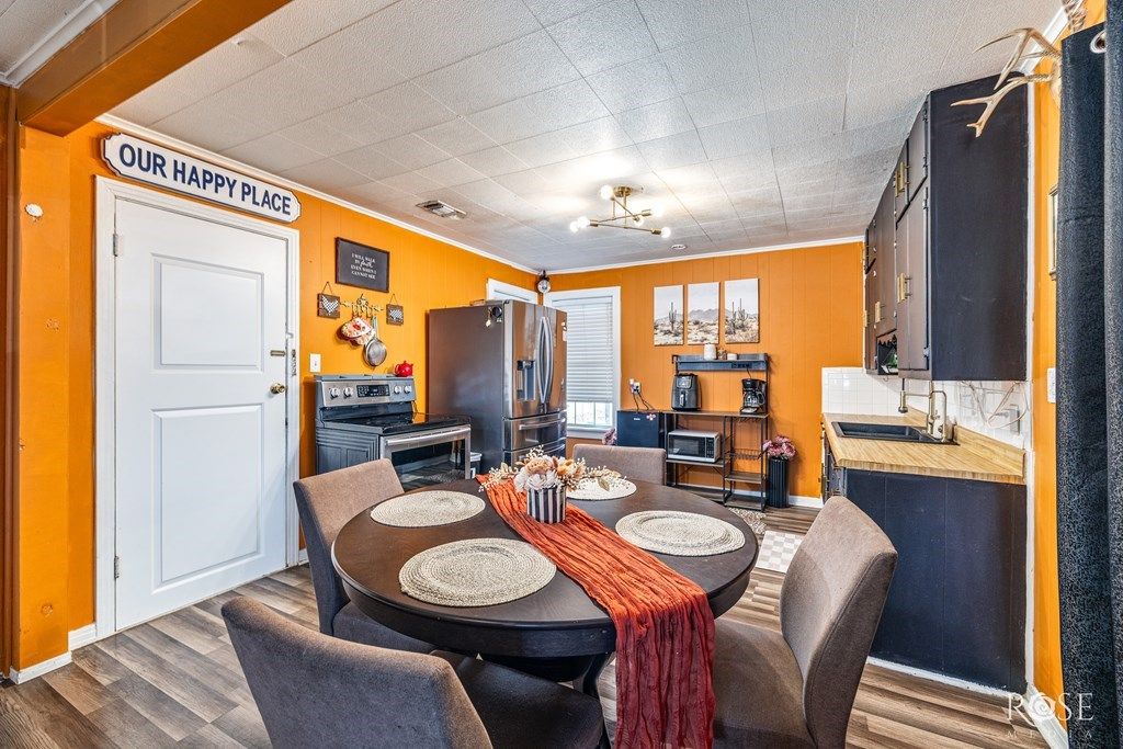 Image 6 of property listing at 210 St Johns St, San Angelo, TX 76905