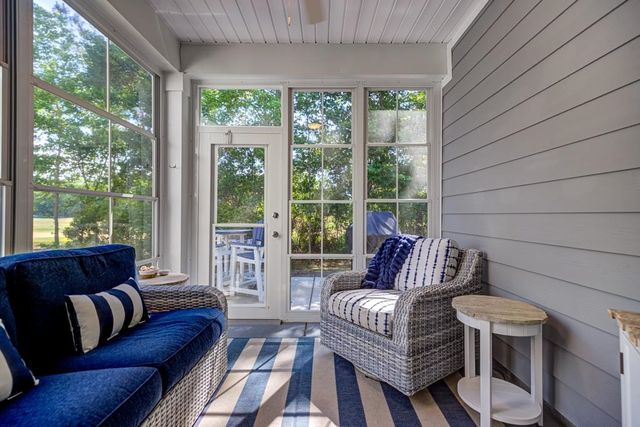 2406 Kings Bay Dr, North Myrtle Beach, SC 29582