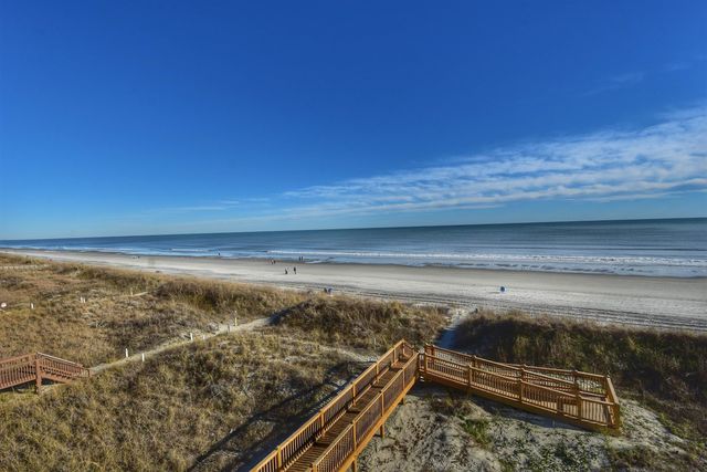 2406 Kings Bay Dr, North Myrtle Beach, SC 29582