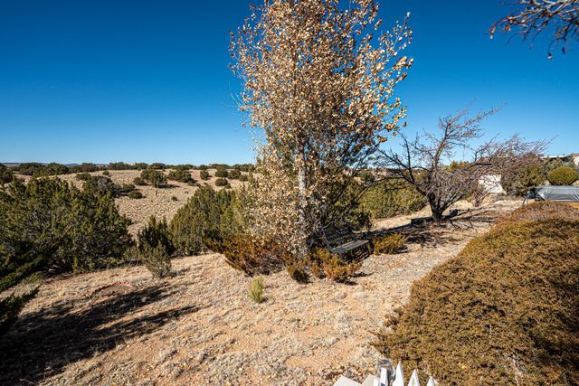 197 Sunrise Road, Santa Fe, NM 87507