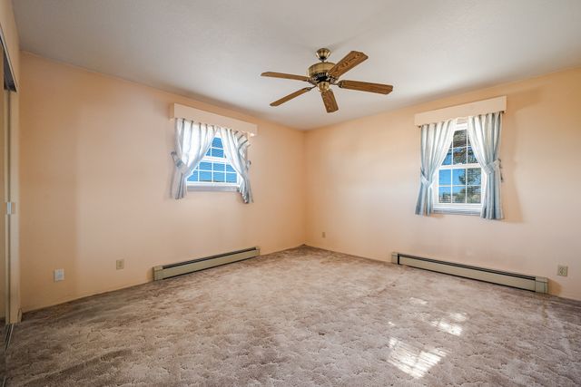 197 Sunrise Road, Santa Fe, NM 87507