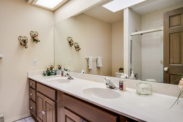 197 Sunrise Road, Santa Fe, NM 87507